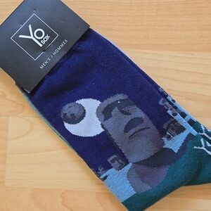 Yo socks, Stonehedge theme, size 7-12, nwt
